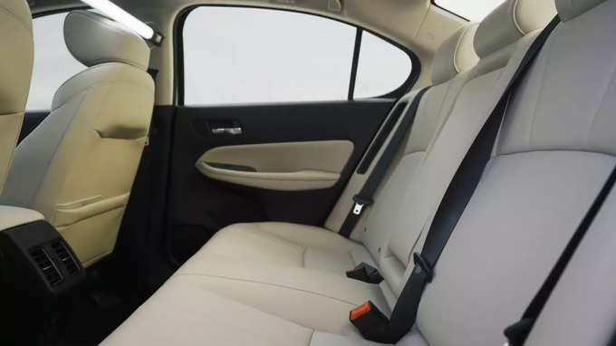 Honda City Facelift rear seat