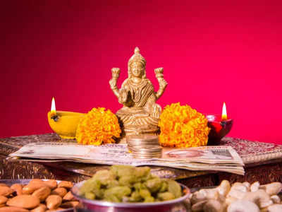 Gajalakshmi Yoga: ৩০ বছর পর এই ৩ রাশির ঘরে প্রবেশ করবেন মা লক্ষ্মী! উপচে পড়বে সুখ-সম্পদ