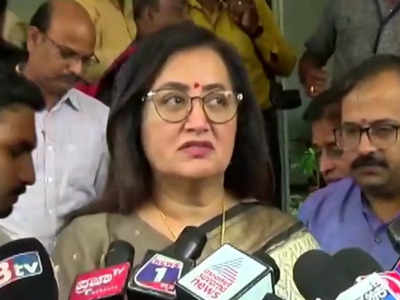 Sumalatha Ambareesh : ಕಮಲದತ್ತ ಸುಮಲತಾ: ಜೆಪಿ ನಡ್ಡಾ ಜೊತೆಗೆ ನಡೆದ ಮಾತುಕತೆ ಏನು?