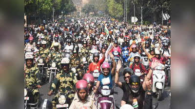 All Women Bike Rally: ದಿಲ್ಲಿಯಲ್ಲಿ ಮಹಿಳಾ ಬೈಕ್‌ ರ್‍ಯಾಲಿಗೆ ರಾಷ್ಟ್ರಪತಿ ದ್ರೌಪದಿ ಮುರ್ಮು ಚಾಲನೆ, ನವಭಾರತ್‌ ಟೈಮ್ಸ್‌ ಆಯೋಜನೆ