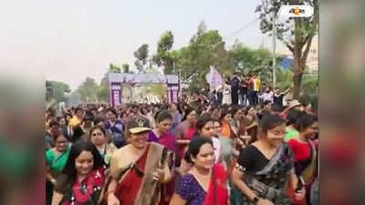 Kolkata News : ফিটনেস-ঐতিহ্য যোগে সাতসকালে শাড়ি দৌড়