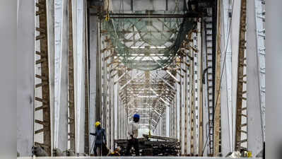 सलीमगढ़ किले ने मोड़ दिया रेलवे का फौलादी पुल, बड़ी दिलचस्प है दिल्ली के नए लोहा पुल की कहानी