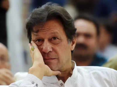 Imran Khan Arrest: इमरान खान 24 घंटे के अंदर हो सकते हैं गिरफ्तार, सलाखों के पीछे पहुंचाने के लिए बेताब है शहबाज की पुलिस