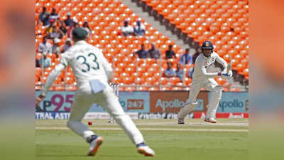 IND vs AUS: एक-एक रन को तरसाया... इस गेंदबाज को खेलने में शुभमन गिल की हालत भी हुई खराब