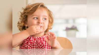 बच्‍चे के लिए जहर होती है चीनी और नमक, इससे ज्‍यादा दिया तो आ जाएगी मुसीबत