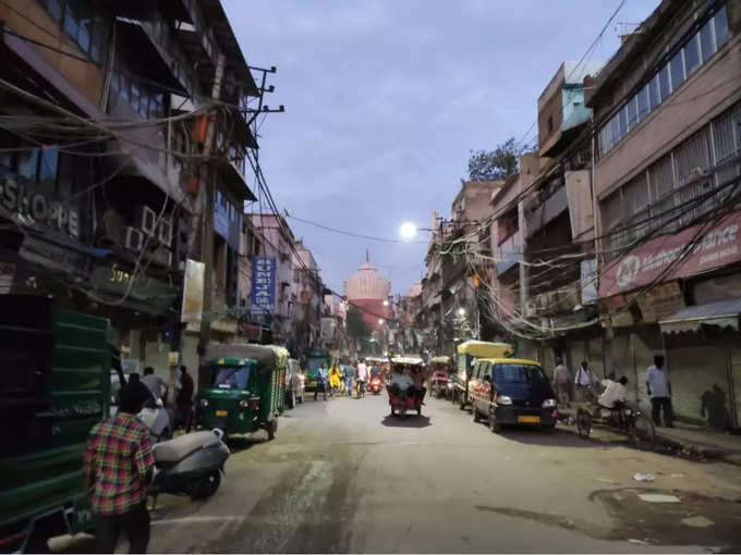 पुरानी दिल्ली का पहला थोक बाजार