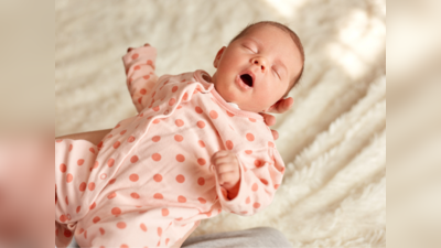 मुंह खोलकर सो रहा है शिशु, हंसने की बजाय समझें बड़ी प्रॉब्‍लम की है दस्‍तक