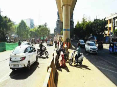 Noida Traffic सेल का प्रयोग लोगों पर भारी... सेक्टर 59 यू-टर्न बंद किया गया, घनचक्कर बना ट्रैफिक