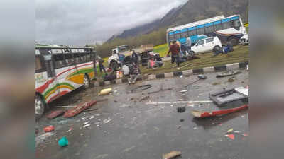 Pulwama Bus Accident: पुलवामा में बस पलटने से चार लोगों की मौत, मरने वाले सभी ब‍िहार के रहने वाले