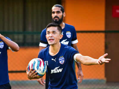 Sunil Chhetri ISL 2023 Final : ঘরের ছেলেই পথের কাঁটা? ফাইনালে ATK Mohun Bagan-কে হারাতে মরিয়া সুনীল