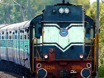 Train Service Karnataka :  ಮೈಸೂರು - ಸಾಯಿನಗರ ಶಿರಡಿ ಸಾಪ್ತಾಹಿಕ ರೈಲು ರದ್ದು!  ಉತ್ತರ ಭಾರತ ಮಾರ್ಗದ ಹಲವು ರೈಲುಗಳ ಮಾರ್ಗ ಬದಲಾವಣೆ