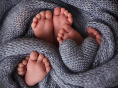 ६ महिन्यात दोन वेळा जुळ्या मुलांना जन्म, मोमो ट्विन्स म्हणजे नेमके काय
