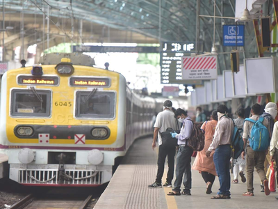 मुंबईकरांनो, सावधान! लोकल प्रवासात काळजी घ्या; CSMT स्थानकात प्रवाशासोबत भयंकर घटना