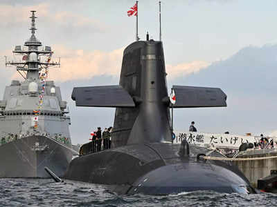 Japan Defence News: जापान समंदर में उतारेगा सबसे खतरनाक पनडुब्‍बी, पानी के अंदर सफेद व्‍हेल उड़ाएगी चीन के होश