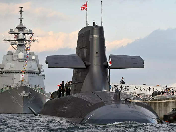japan-submarine (1)