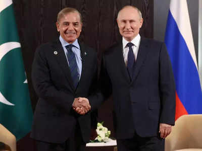 Russia Pakistan News: भारत का दोस्‍त रूस, दुश्‍मन पाकिस्‍तान को आर्थिक संकट से निकालने के लिए बेचैन, दिया बड़ा ऑफर