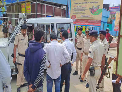 गोपालगंज: तीन दिनों से लापता किशोर का शव तलाब से बरामद, हत्या कर फेंक देने की आशंका