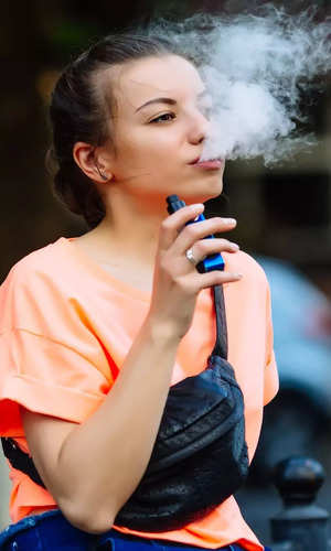 ஈ-சிகரெட் (e-cigarette) பயன்படுத்துவதால் ஏற்படும் ஆபத்துகள்! 