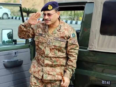 कंगाल पाकिस्तान में होगा सैन्य तख्तापलट? सेना ने बुलाई आपातकालीन कमांडर्स कॉन्फ्रेंस, कारण जानें