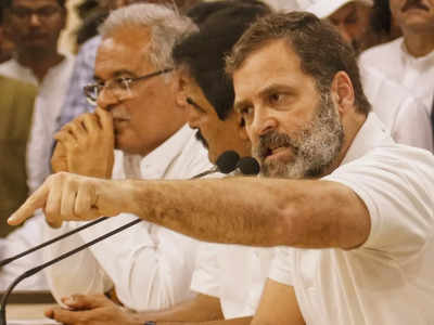 OPINION: सांसदी छिनने से विपक्ष में बढ़ा राहुल गांधी का कद, कांग्रेस को मिल गई मनचाही मुराद