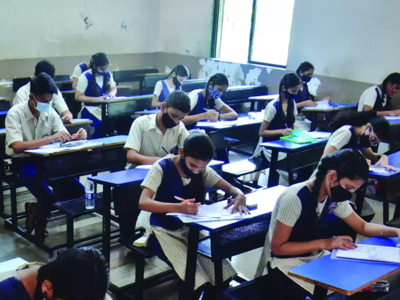 10th Public Exam 2023 : இன்று முதல் 10ம் வகுப்பு பொதுத்தேர்வு ஹால்டிக்கெட் வெளியீடு!