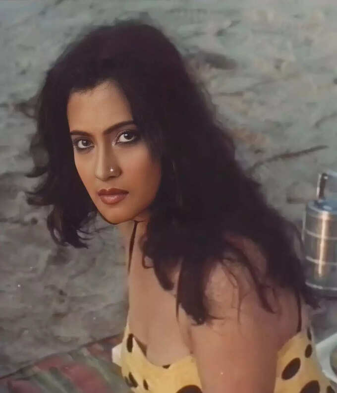 moon moon sen