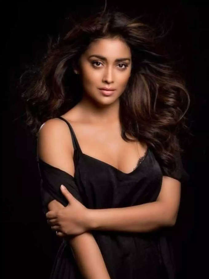 shriya saran