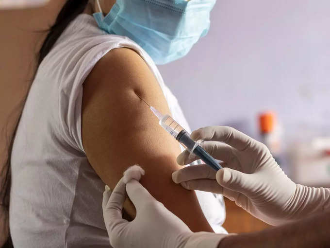 WHO ने कोरोना वैक्सीन की सिफारिशों में किया बदलाव 