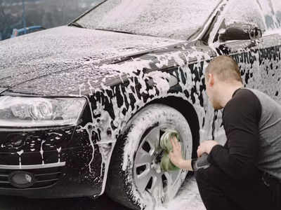 Shampoo For Car Wash: गाड़ी पर मौजूद गंदगी और धूल को पूरी तरह साफ कर देंगे ये शैंपू, इनसे मिलेगी जबरदस्त शाइन