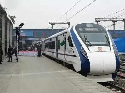 Vande Bharat Express: ডানকুনিতে থাকতে পারবে 50টি বন্দে ভারত এক্সপ্রেস, অত্যাধুনিক কোচিং কমপ্লেক্স ঝিল সাইডিং ডিপোতেও