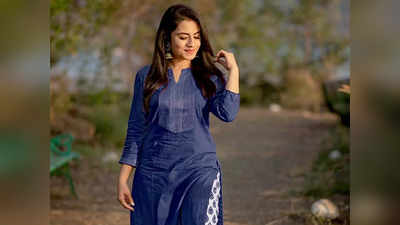 Blue Kurta For Ladies: टॉप क्वालिटी के फैब्रिक और लेटेस्ट स्टाइल ट्रेंड वाले ये कुर्ता देंगे गजब का ब्यूटीफुल एथनिक लुक