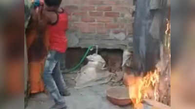 Unnao: कब्जा हटाने गई प्रशासनिक टीम के सामने महिला ने झोपड़ी में लगाई आग, होते-होते टला कानपुर देहात जैसा हादसा