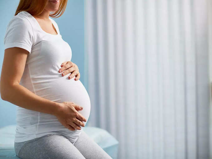 गर्भ में बेबी के पेट की डेवलपमेंट