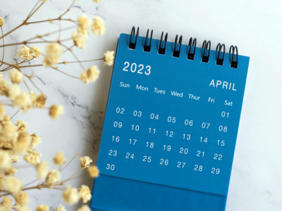 Bank Holidays in April: लवकरात लवकर कामं उरका, अर्धा महिना बँका बंद; पाहा सुट्ट्यांची यादी