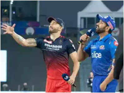 RCB vs MI: ముంబయిపై టాస్ గెలిచిన బెంగళూరు.. కొత్త సెంటిమెంట్ తెరపైకి