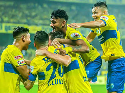 Kerala Blasters FC:കേരള ബ്ലാസ്റ്റേഴ്സ് വലിയ പ്രതിസന്ധിയിൽ, തൽക്കാലം പുതിയ കോച്ച്, സൂപ്പർ കപ്പിൽ ടീമിനെ പരിശീലിപ്പിക്കുക ആരാകും!!