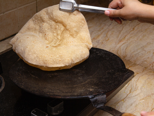 Can cooking roti on direct flame cause cancer?