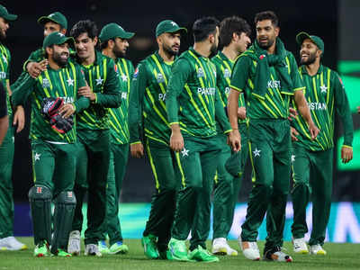 IPL 2023 के बीच पाकिस्तानी टीम में बड़ा ऐलान, इस तूफानी गेंदबाज की वापसी, बाबर करेंगे कप्तानी