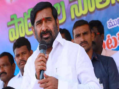 Jagadish Reddy: బండి సంజయ్‌ను పార్టీ నుంచి సస్పెండ్ చేయాలి: మంత్రి జగదీష్ రెడ్డి