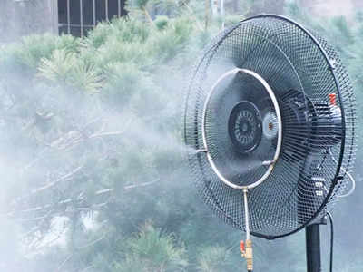 Water Spray Cooling Fan: तेज हवा के साथ पानी की फुहार देते हैं ये पंखे, तुरंत कम कर देंगे कमरे की तपन