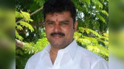 Komara Venkatesh: తెలుగు ఫిలిం ఫెడరేషన్‌‌ మాజీ అధ్యక్షుడు మృతి