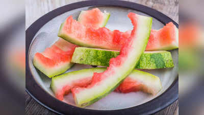 Watermelon Rind Benefits: তরমুজ খাওয়ার পর নিশ্চই খোসা ফেলে দেন? উপকার জানলে এই ভুল করতেন না!