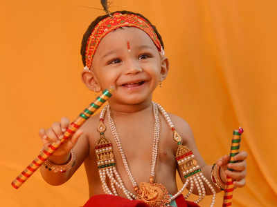 Hindu Baby Names: হিন্দু ধর্মে উল্লেখিত এই নামগুলি পুরনো হলেও বেশ আধুনিক, আপনাদের জন্য রইল তালিকা