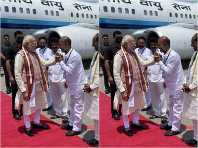 PM Modi: బండి సంజయ్ చొరవ.. బీజేపీ కార్యాలయ సిబ్బందిని కలిసిన మోదీ