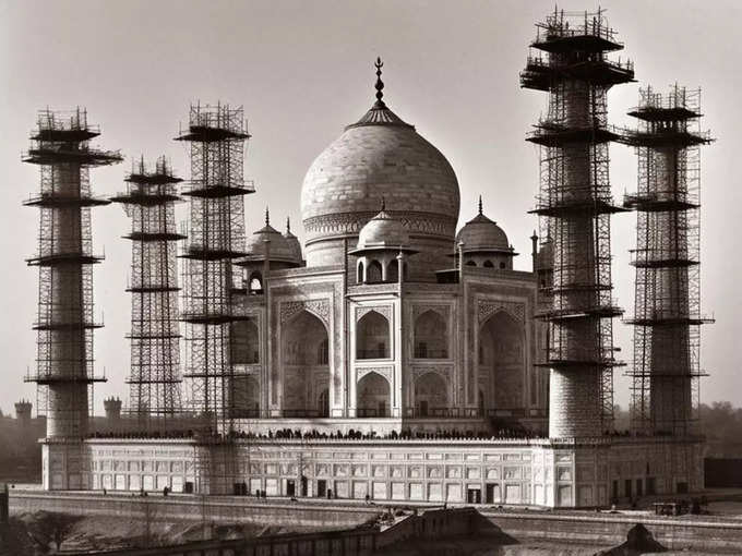 AI Created Viral Taj Mahal Image