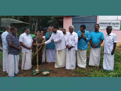 ശബരീശന്റെ നിറപുത്തരി ഉത്സവത്തിന് നെൽ കതിർ ആറന്മുളയിൽ നിന്നും, ഭൂമി ഒരുക്കം തുടങ്ങി