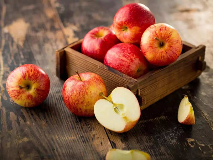 कोलेस्ट्रॉल कम करने के उपाय- सेब खाएं