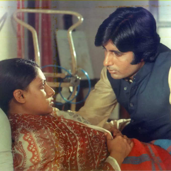 ​जया बच्चन- अमिताभ मेरे साथ रोमांटिक नहीं​