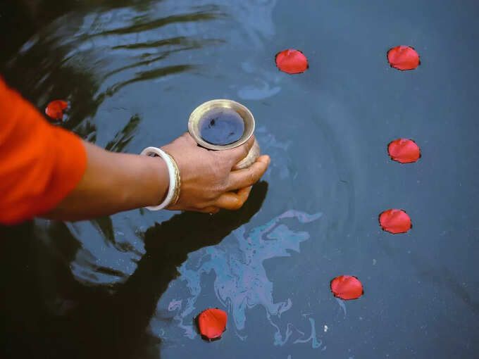 ಮೇಷ ಸಂಕ್ರಾಂತಿಯಂದು ಇತರೆ ಆಚರಣೆಗಳು:​