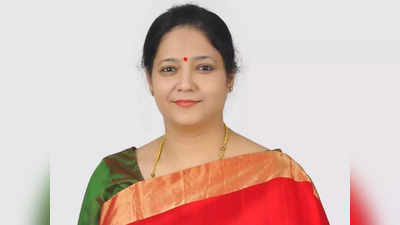 UP Nikay Chunav: कानपुर में सपा का ब्राह्मण कार्ड, अमिताभ वाजपेई की पत्नी को बनाया प्रत्याशी, बीजेपी-कांग्रेस के बिगड़े समीकरण